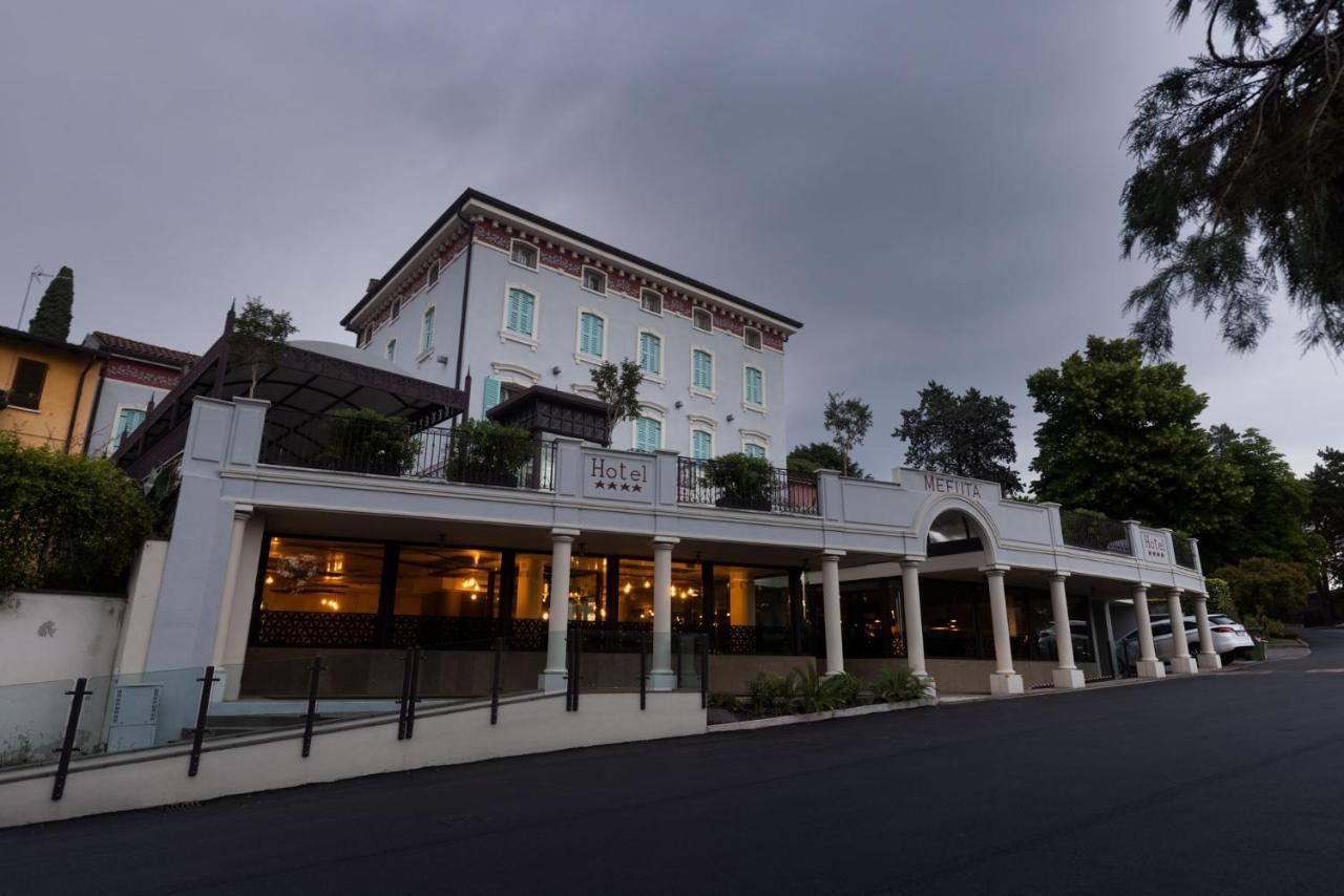 Gardone Palace Hotel Гардоне Ривера Екстериор снимка