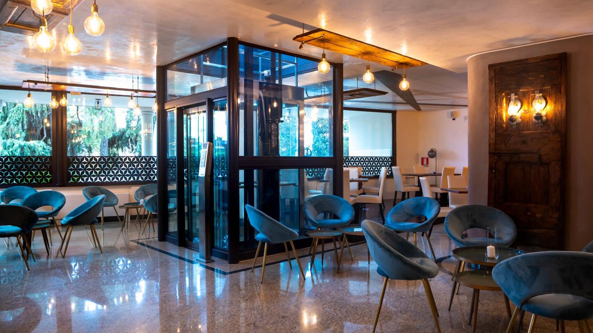 Gardone Palace Hotel Гардоне Ривера Екстериор снимка